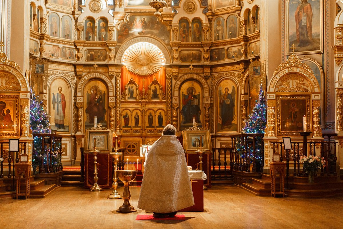 Фотосессия крещения в церкви, Рига